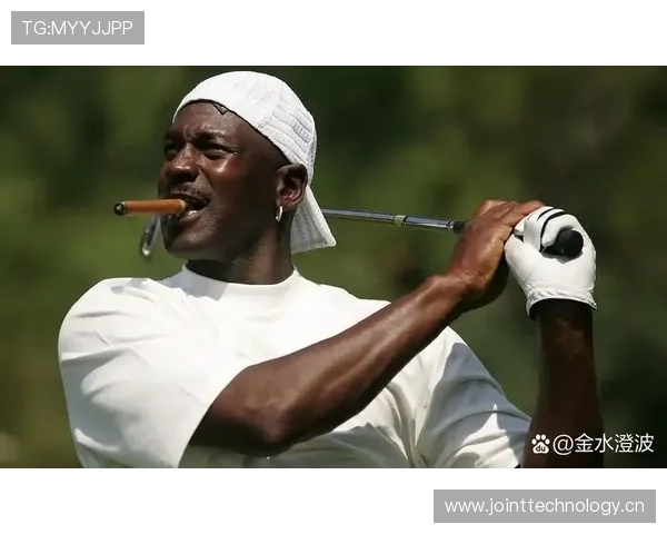 5%永久分红有多恐怖 每年赚3.3亿美元!一纸合约让乔丹永久躺赚_耐克_新秀球员_匡威 5%永久分红有多恐怖 每年赚3.3亿美元!一纸合约让乔丹永久躺赚_耐克_新秀球员_匡威